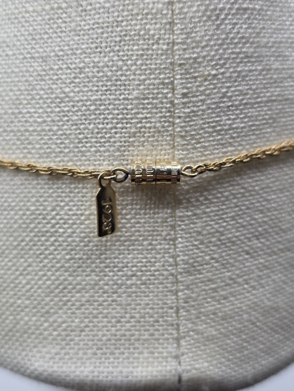1928 Floral Locket Gold Tone Long Chain - Picture 3 of 11